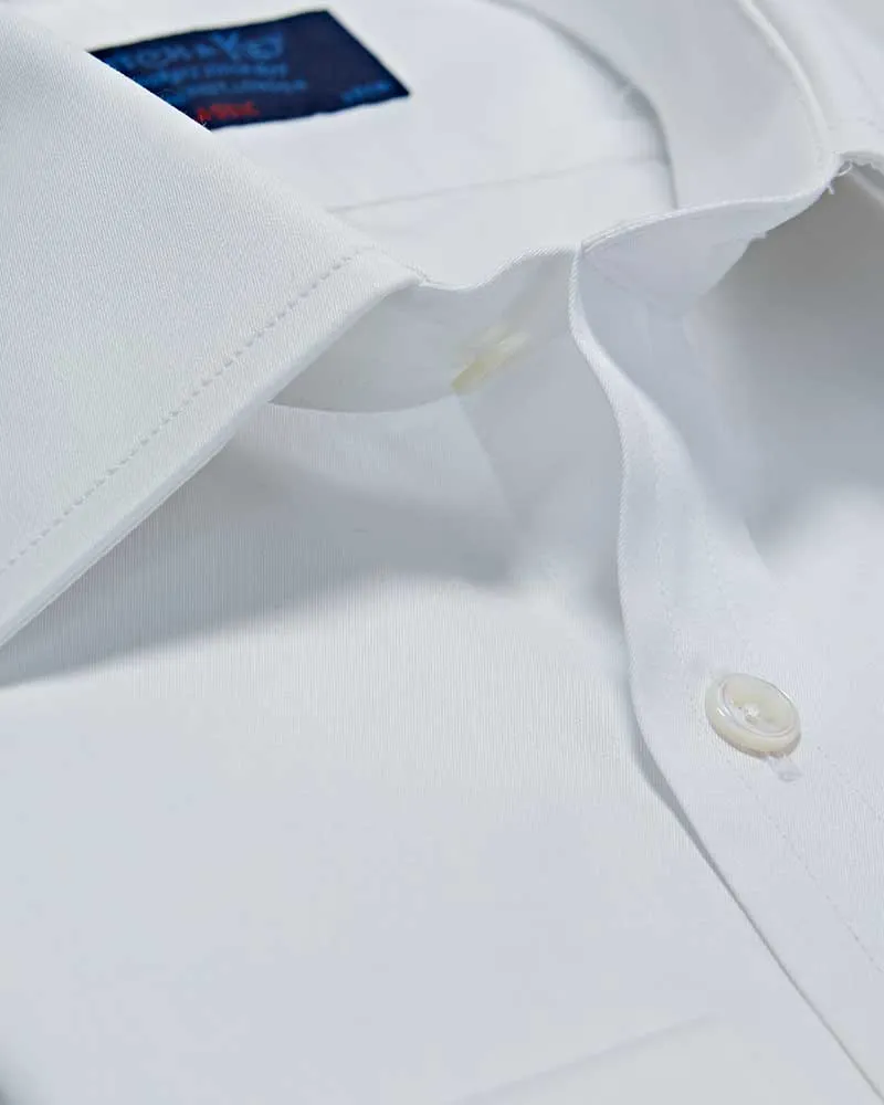 Classic Fit, Classic Collar, Double Cuff Shirt in Plain White Twill