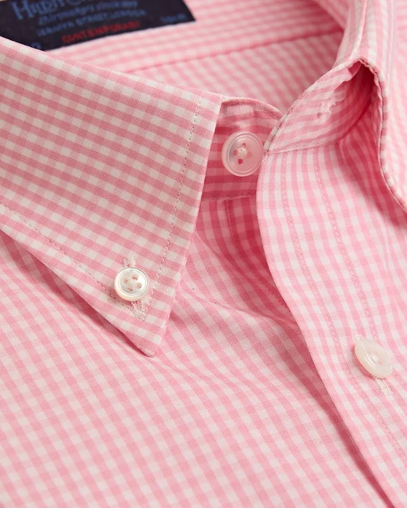 Contemporary Fit, Button Down Collar, 2 Button Cuff Shirt In Pink Gingham Check