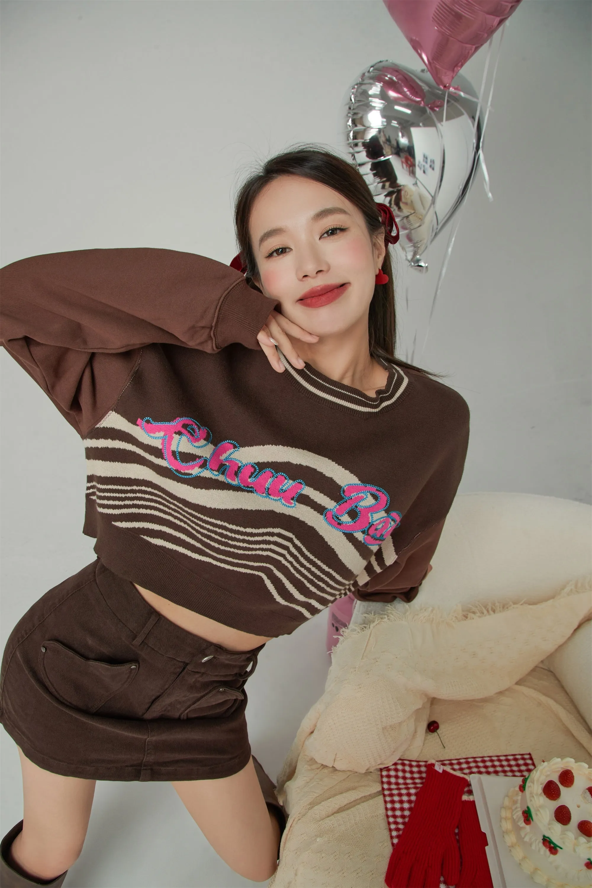 Day Dreamer Loose Fit Round Crop Sweatshirt